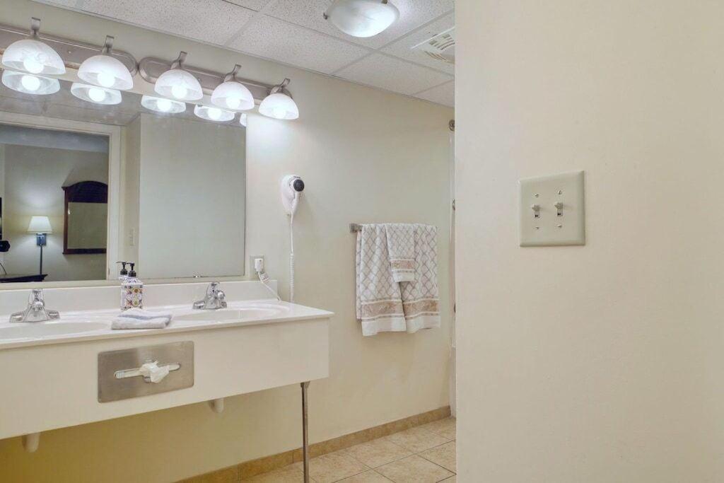 Вилла 2501 S Ocean Blvd, 1115 - Ocean View Sleeps 8 Миртл-Бич Экстерьер фото
